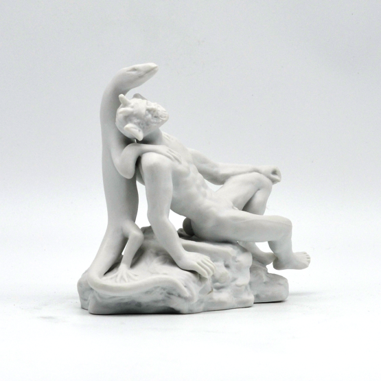 Porzellanfigur |  Pan liegend, Biskuitporzellan
